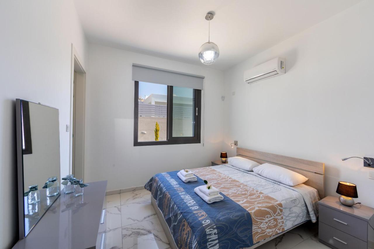 Villa Pleiades Пафос Екстер'єр фото