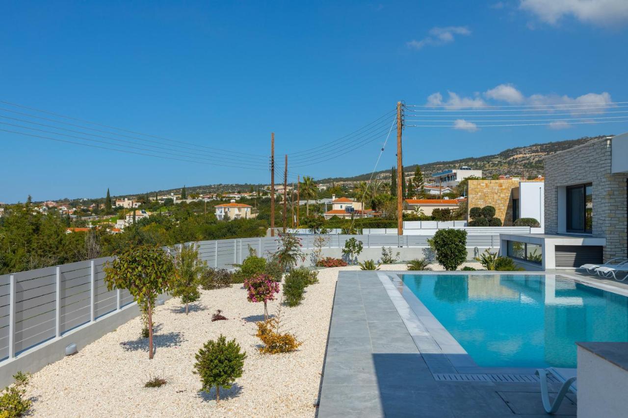 Villa Pleiades Пафос Екстер'єр фото