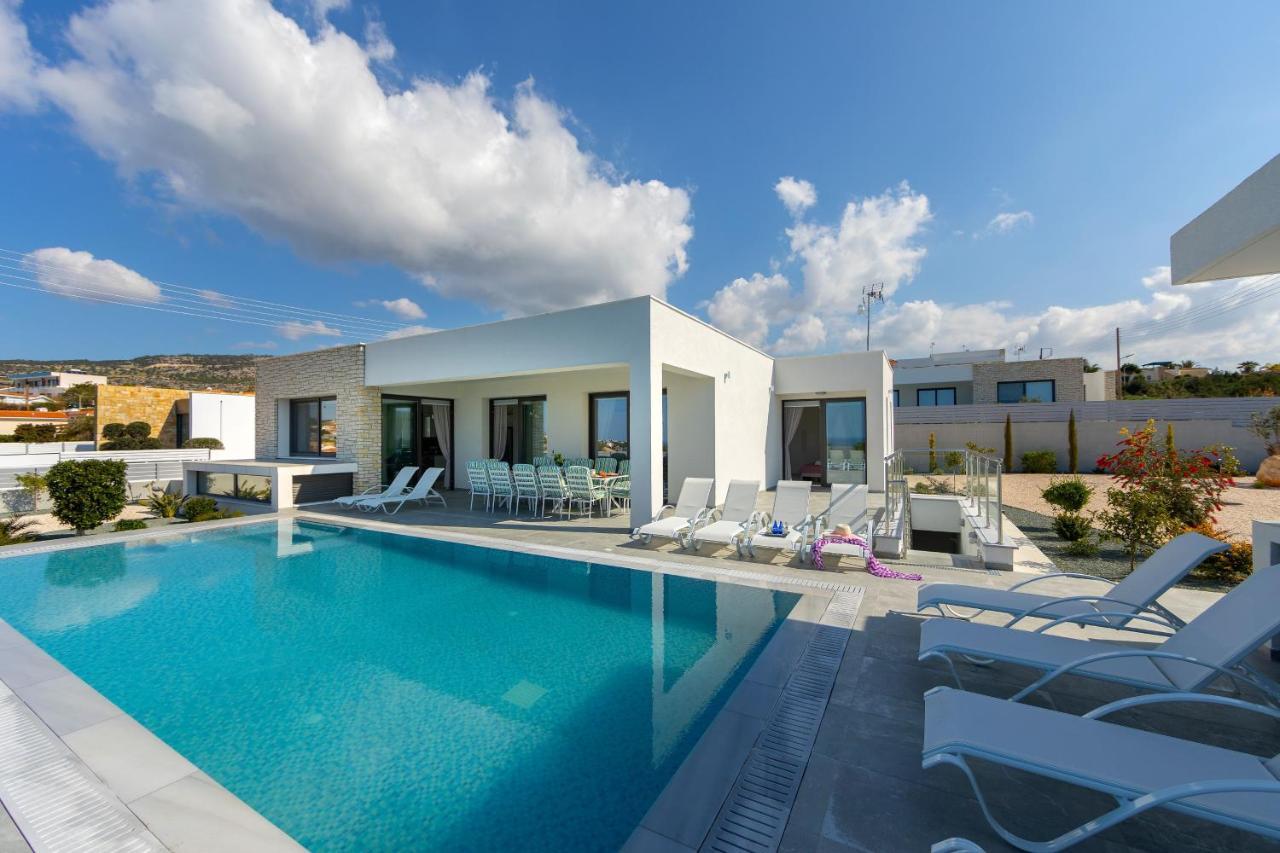 Villa Pleiades Пафос Екстер'єр фото